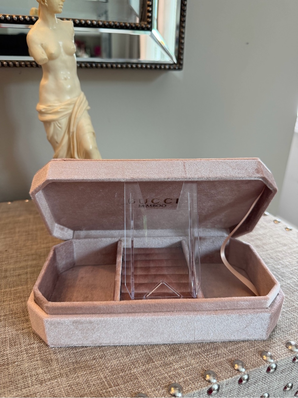 New GWP For Gucci Pink Velvet 8 inch Jewelry Case - Picture 7 of 9